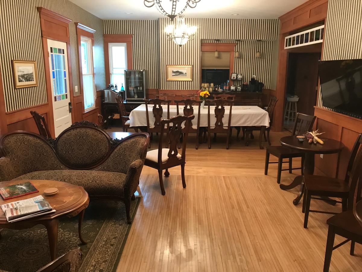 Greenway House Bed And Breakfast Green Lake Экстерьер фото